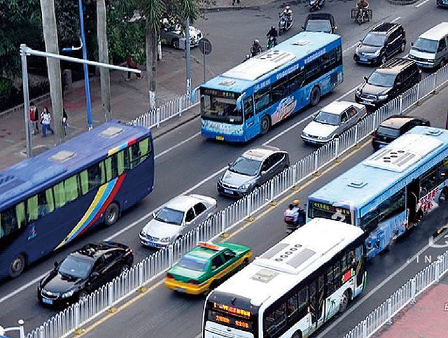 Crowed Road-01